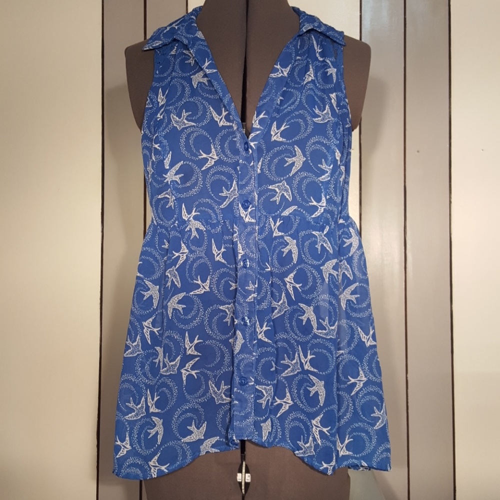 Candie's Blue & White Sleeveless top with Collar